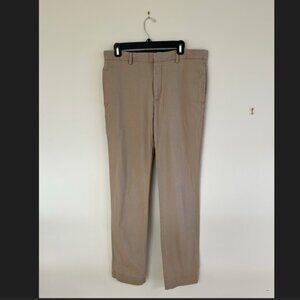 Banana Republic Aiden Fit Flat Front Men's Chinos (Size 33x34)